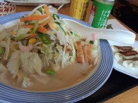 「野菜たっぷりちゃんぽん（餃子3個セット）」@長崎ちゃんぽん リンガーハット 船堀店の写真