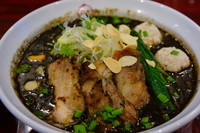 「特製黒ごまいっぱーいの坦々麺（茶玉子サービス）」@麺ダイニング ととこの写真