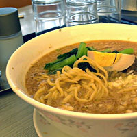 「坦々麺650円＋大盛100円」@中華四川料理 飛鳥の写真