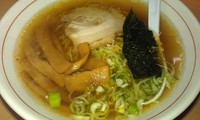 「ラーメン(薄口醤油)=550円」@ごんべえの写真