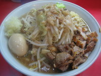 「小ラーメン＋割玉＋ほぐし豚　７３０円」@麺屋 桐龍の写真