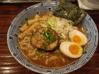 「味玉ラーメン大盛」@麺や 璃宮 亀戸店の写真