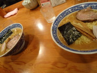 「中華そば(大盛り)」@中華そば 青葉 北千住丸井店の写真