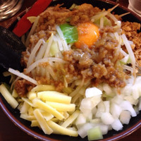 「まぜそば 全マシ 780円」@横浜家系ラーメン たくみ家の写真