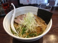 「醤油ラーメン」@スタミナラーメン 馬しゃ屋の写真