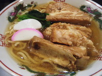 「季節の限定・スペアリブの鰹風味のそば750円」@中華蕎麦 瑞山（ZUIZAN）の写真