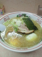 「ラーメン　玉子」@白山ラーメンの写真