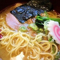 「鶏白湯らーめん（醤油）　750円」@せん吉の写真