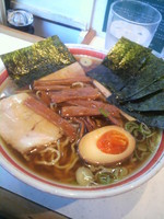 「中華そば（大盛）＋海苔＋半熟煮玉子」@春木屋 めんめんの写真