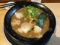 「魚介とんこつラーメン」@無鉄砲 がむしゃらの写真