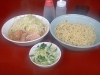 「大豚ラーメン、つけ麺、ニラ☆ネギ、野菜、ニンニク少なめ」@ラーメン二郎 相模大野店の写真