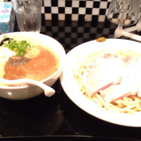 「特製コンデンス煮干しつけ麺」@666の写真