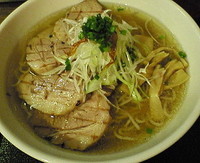 「グリルチャーシュー麺（塩）　１０００円」@麺屋 ふぅふぅ亭の写真