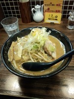 「辛味噌（野菜・ニンニク増し）」@麺処 花田 池袋店の写真