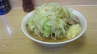 「ラーメン豚入り（ニンニク）」@ラーメン二郎 栃木街道店の写真