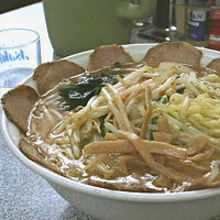 「手打味噌チャーシュー1050円＋中盛105円」@NOZAKIの写真