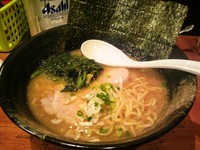 「しょう油とんこつラーメン」@黒田家の写真