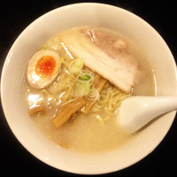 「塩  拉麺 680円」@濃厚担々麺・らーめんつけめん 仁の写真