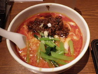 「四川担担刀削麺」@四川料理 京華樓 鶴屋町CRANE店の写真