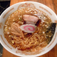 「ラーメン　￥６５０」@丸八らーめんの写真