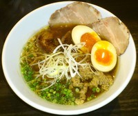 「（得）牛醤油らぁ麺 + 牛スジメシ（小）」@牛薫る麺処 嵐風（ARAKAZE）の写真