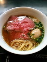 「贅沢焼牛らぁ麺」@牛骨らぁ麺 マタドール 本店の写真
