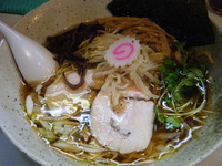 「醤油らぁ麺（海老油）700円」@桜台らぁ麺 美志満の写真
