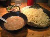 「魚介醤油つけ麺味玉入り（880円）」@麺屋 おはなの写真