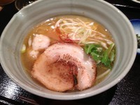 「銀笹白醤油ラーメン＋鯛飯/\800+\300」@麺処 銀笹の写真