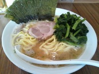 「【11月の限定】豚骨醤油ラーメン（中盛240g）700円」@中華そば 伝堂の写真