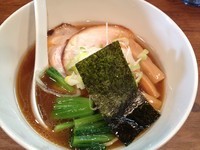 「醤油らーめん（７００円）」@Trigo(トリーゴ)の写真