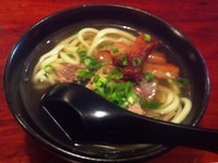 「沖縄そば　小」@くつろぎの店 どなんの写真