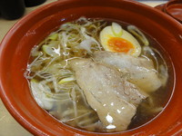 「魚介醤油らーめん367円」@くら寿司の写真