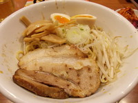 「汁なし油そば（高崎店限定）」@とりの助 高崎インター店の写真