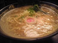 「とろりそば　＆たまねぎ　750円」@東京煮干中華そば 三三㐂 大森の写真