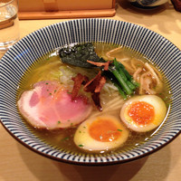 「塩ラーメン」@饗 くろ㐂の写真