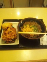 「かけそば」@つるまる 日本橋店の写真