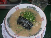 「ラーメン（６５０円）」@よかろうもんの写真