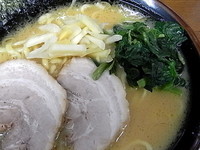 「ラーメン」@横浜家系ラーメン まくり家の写真