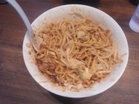 「ミートまぜそば(ワシワシ麺・ニンニク)￥880＋玉ねぎ￥70」@ラーメンアキラの写真