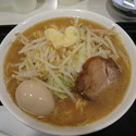 朱鶏麺（大盛）＋煮たまご：580円（大盛無料）＋100円