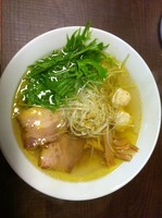 「塩ラァメン」@ラァメン cuccuの写真