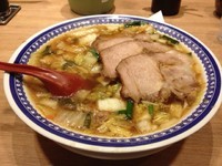 「彩華ラーメン　ももチャーシュー　大　1080円」@彩華ラーメン 京都吉祥院店の写真