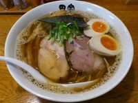 「中華そば＋大盛り＋味玉　700＋100＋100＝900円」@中華そば田家 ふくふくの写真