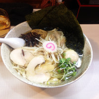 「醤油わんたんらぁ麺￥９００＋海苔増し￥７０＋味玉８０」@桜台らぁ麺 美志満の写真