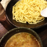 「雀つけ麺(中盛300ｇ)」@つけ麺 雀 アメ村本店の写真