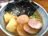 「特製そば(900円)」@中華そば とんびの写真