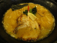 「らーめんこってり650円」@龍が如しの写真