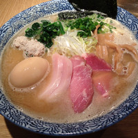 「特製濃厚魚介ラーメン 大盛り」@麺屋 一燈の写真