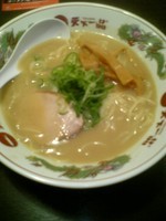 「中華そば(こってり)700円→無料券で無料」@天下一品 渋谷店の写真